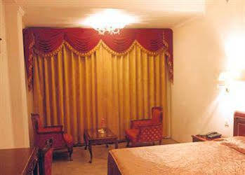 De Park Hotel Shimla Ngoại thất bức ảnh